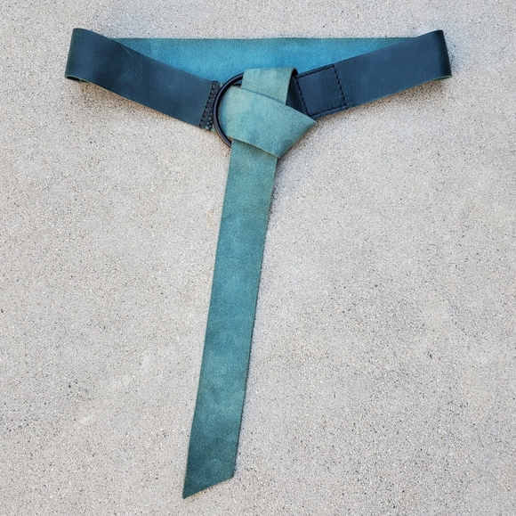 Handmade/Sewn Turquoise BELT w/ Ring Tie in Vegetable Tanned Leather - Picture 2 of 8